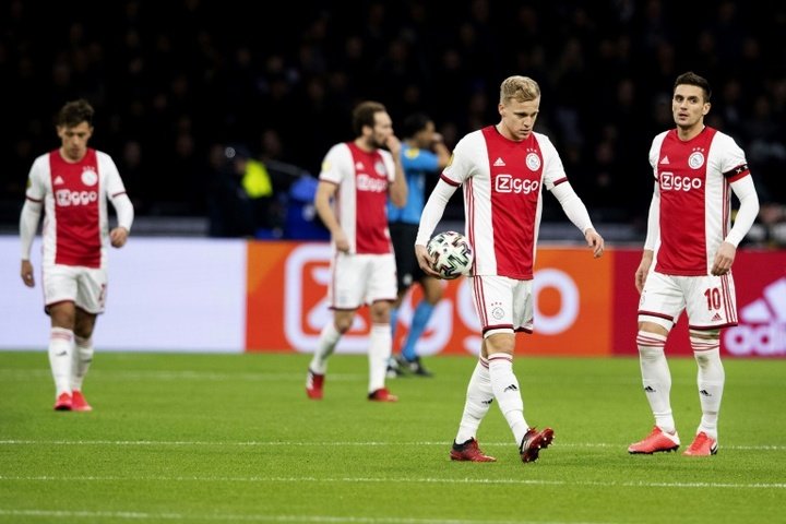 OFICIAL: Liga Holandesa é cancelada sem campeão, ascensão ou rebaixamento