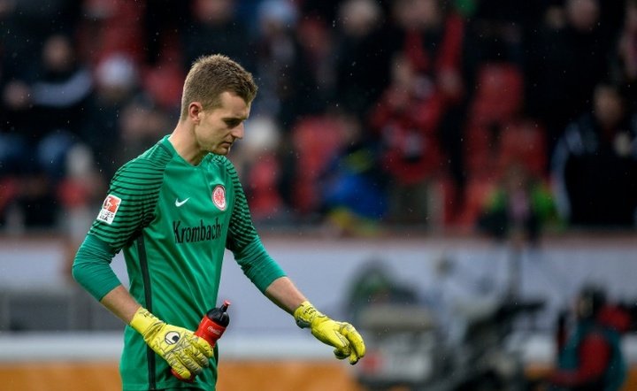 Dortmund veut faire signer Lukas Hradecky