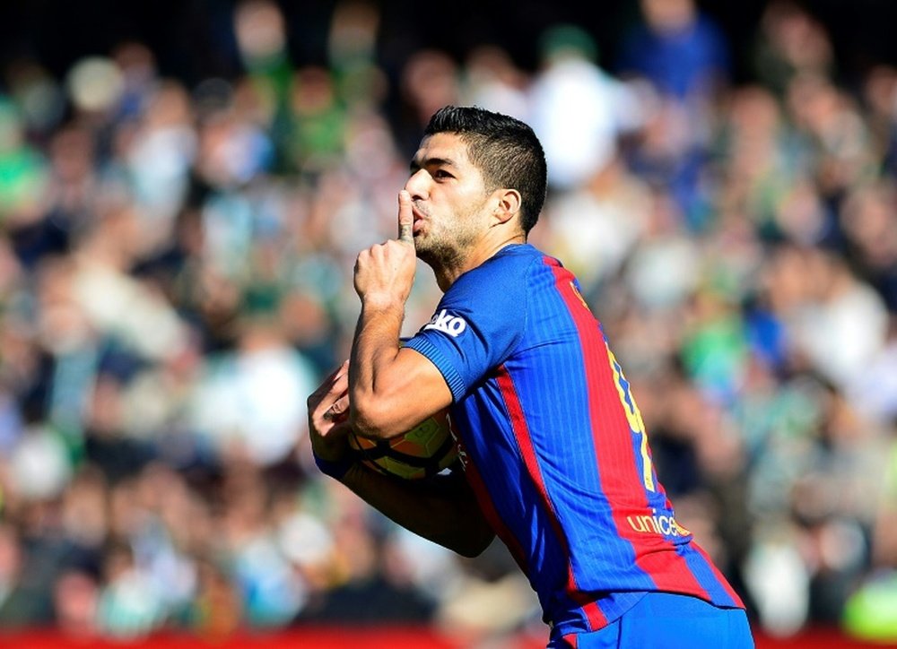 L'attaquant Luis Suarez, auteur du but de l'égalisation pour le Barça face au Betis Séville. AFP