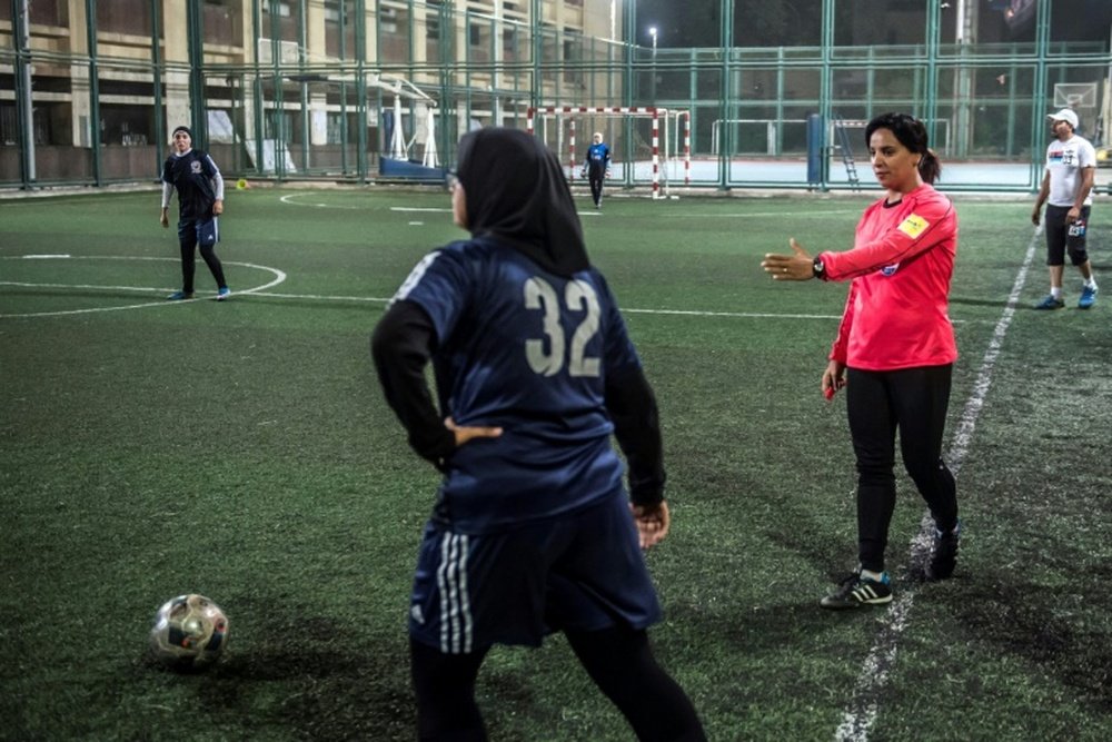 Femmes arbitres en Égypte. AFP