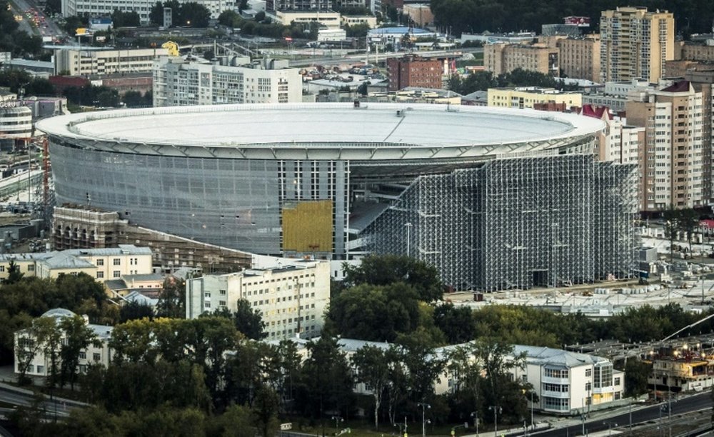 El Estadio Central de Ekaterimburgo es famoso por sus gradas supletorias. AFP/Archivo