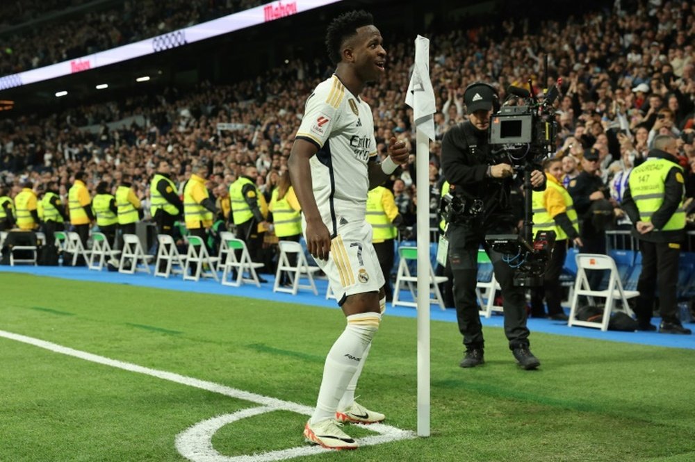 Carragher cree que Vinicius no ha hecho una buena temporada. AFP