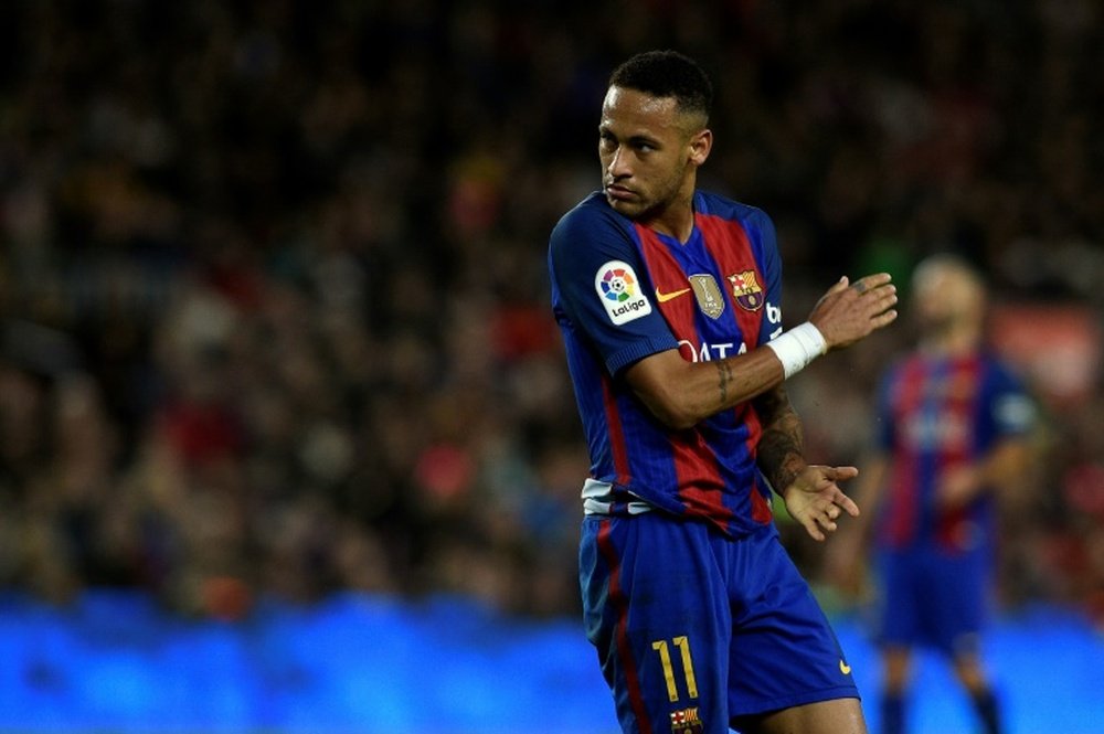 Neymar reconoce que Ronaldo Nazario era el mejor en aceleración. AFP