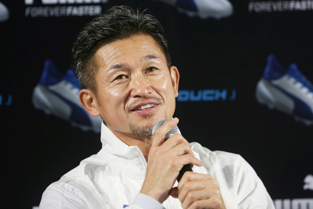 A 56 ans, Kazuyoshi Miura va disputer sa 38e saison en pro. AFP