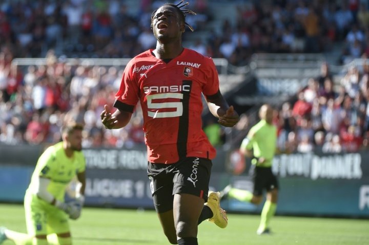 El Rennes goleó por 5-0 al Auxerre. AFP