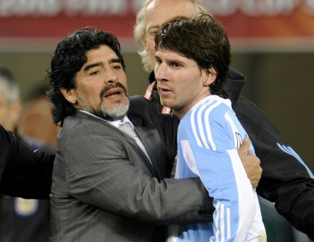Messi dit adieu à Diego Maradona. afp