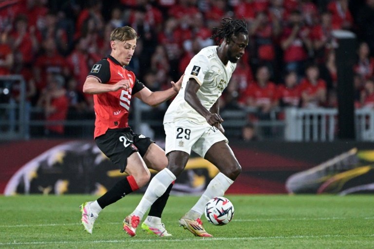 Aston Villa closing in on €35m deal for Evann Guessand