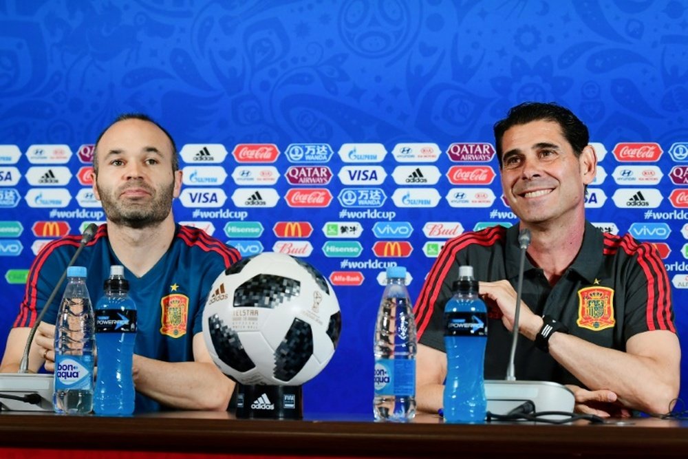 Fernando Hierro analizó en rueda de prensa a la selección iraní. AFP