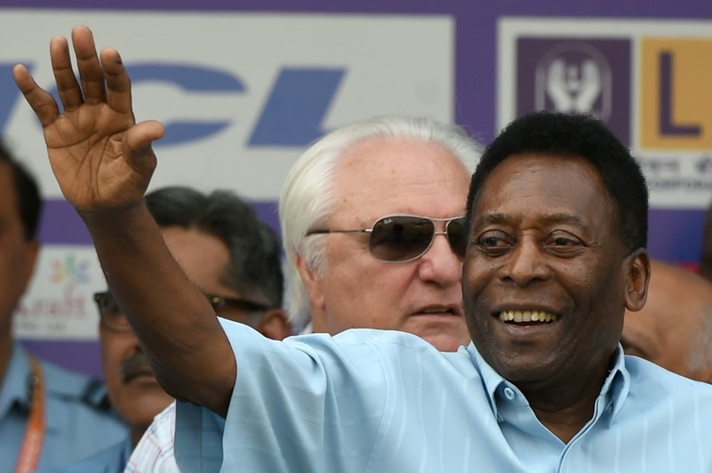 Pelé jugaría en el Barcelona y cree que Messi es el mejor. EFE