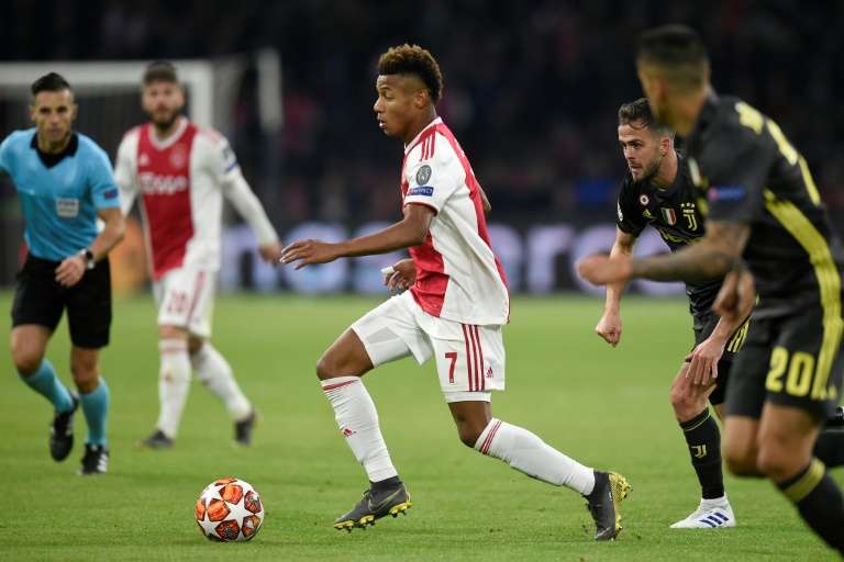 Neres shaking up transfer market. AFP