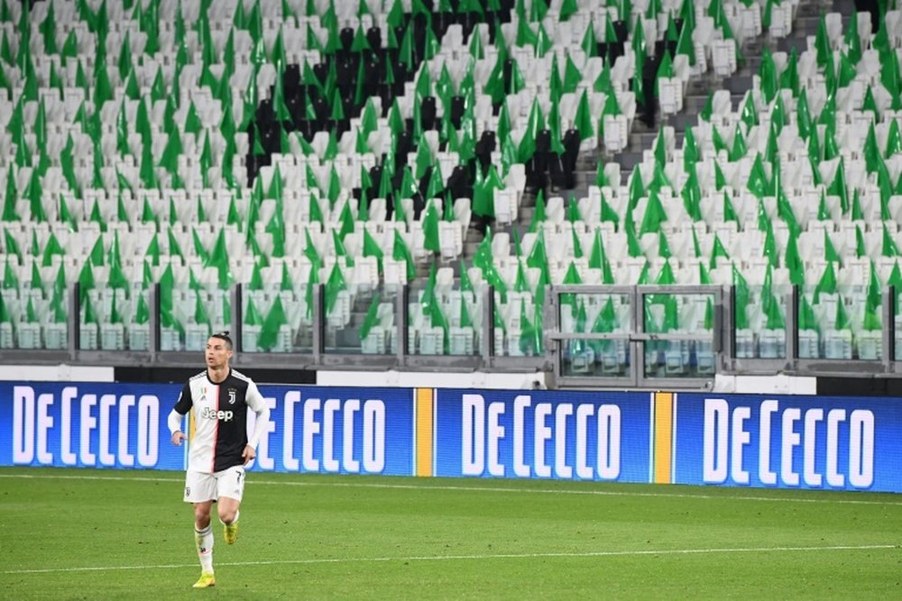 El fútbol italiano queda suspendido. AFP