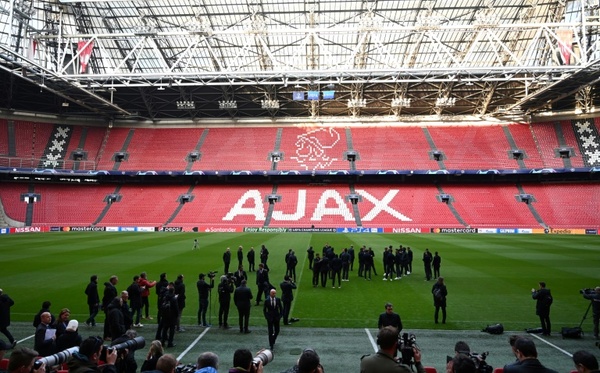 1. Johan Cruyff Arena (Ámsterdam-Países Bajos)