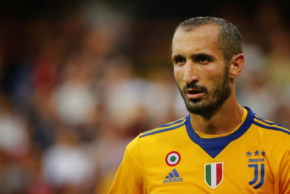 Chiellini is not happy with Guardiola. AFP