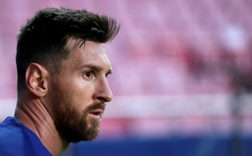 Messi quiere un acuerdo con el club, pero Bartomeu no negociará. AFP