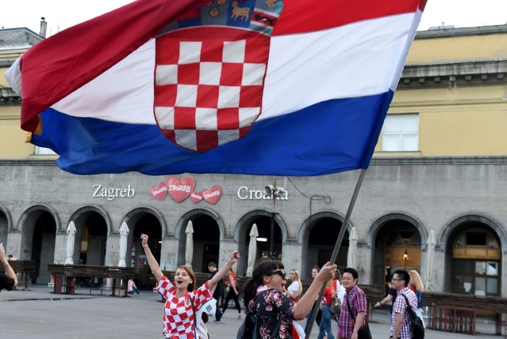 Les supporters croates défilent dansZagreb pour saluer la place de finaliste du Mondial. AFP