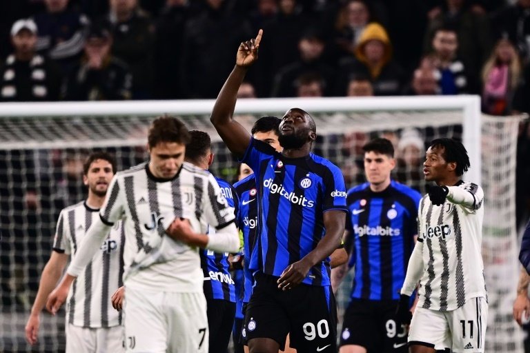 Lukaku scored a stoppage-time penalty which secured Inter a 1-1 draw. AFP