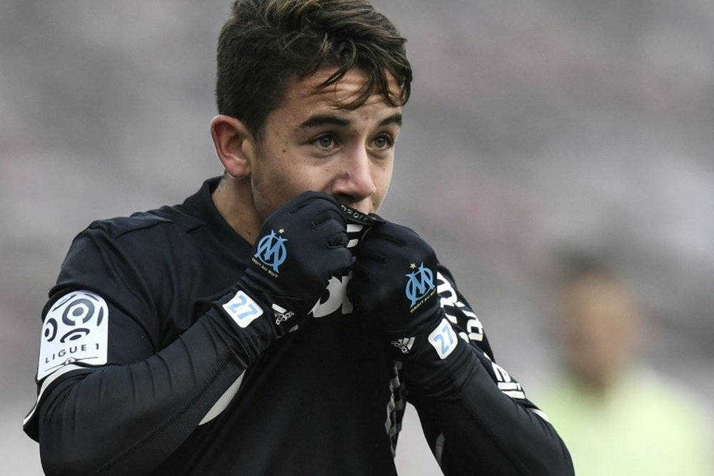 O meia Maxime López é alvo de mercado do Barça. AFP