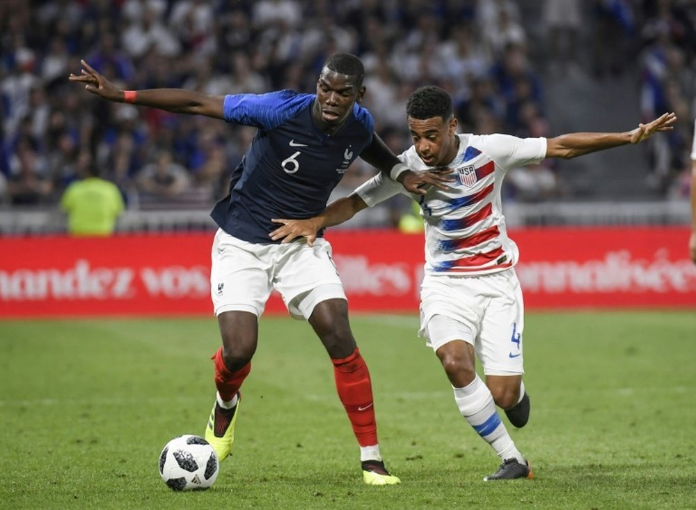França e EUA empatam a uma bola. EFE