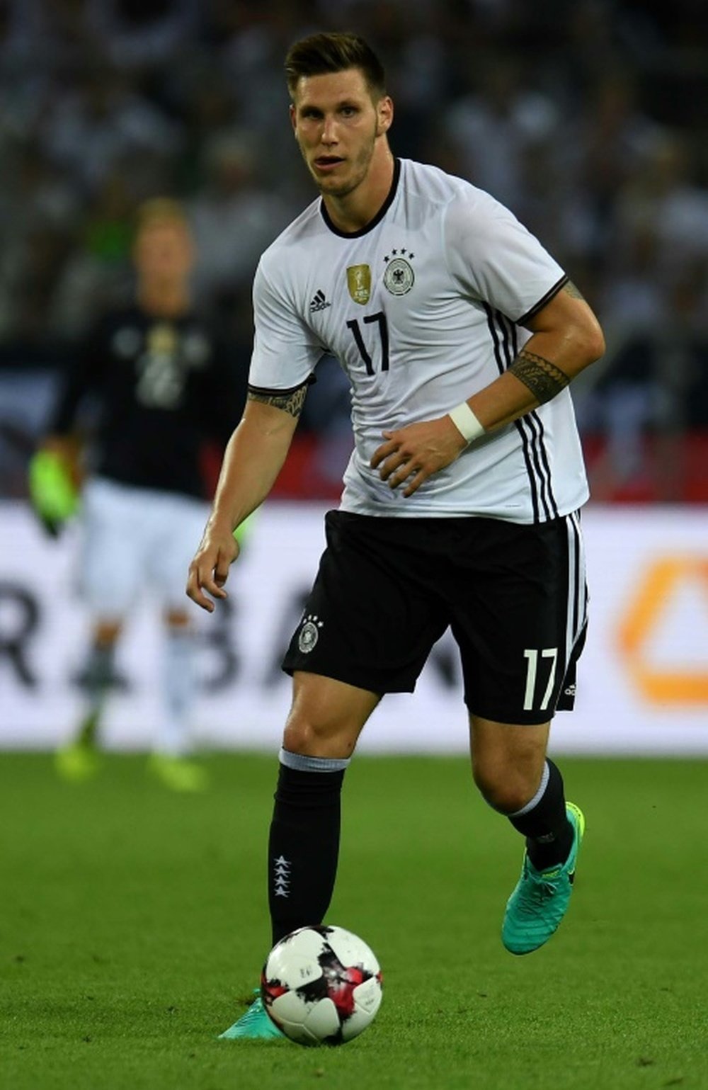Niklas Süle estaría a un paso de fichar por el Bayern. AFP/Archivo