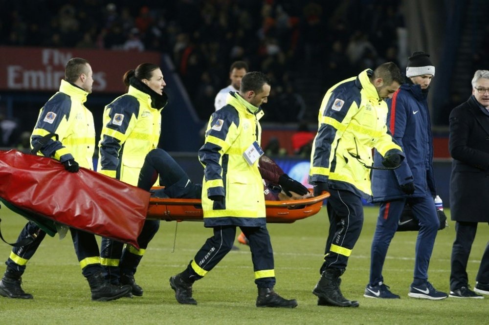 Neymar se lesionou diante do Marseille. AFP