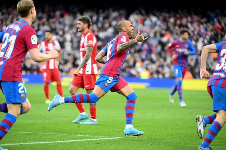 Daniel Alves, o mais velho a marcar um gol na história do Barça