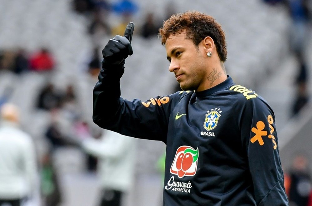 El brasileño no aguantó la presión y rompió a llorar. AFP