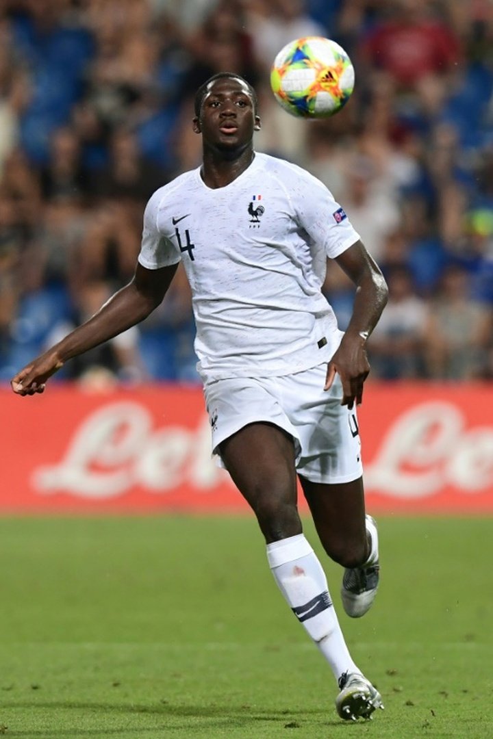 Arsenal consider Konaté to strengthen their defence