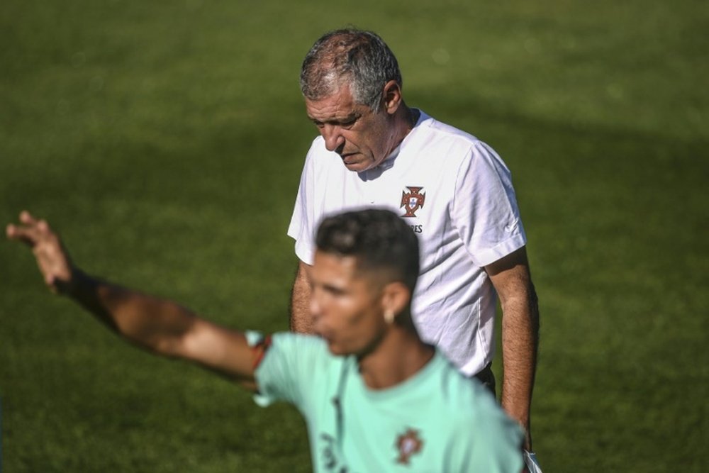 Fernando Santos convoca a Seleção Portuguesa com Matheus Nunes como grande novidade. AFP