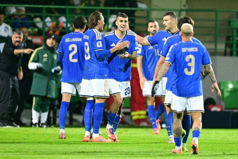 A Itália conquistou os três pontos contra a Moldávia com gols de Gianluca Mancini e Pio Esposito, nesta quinta-feira, mas suas esperanças de se classificar diretamente para a Copa do Mundo de 2026 permanecem praticamente extintas.