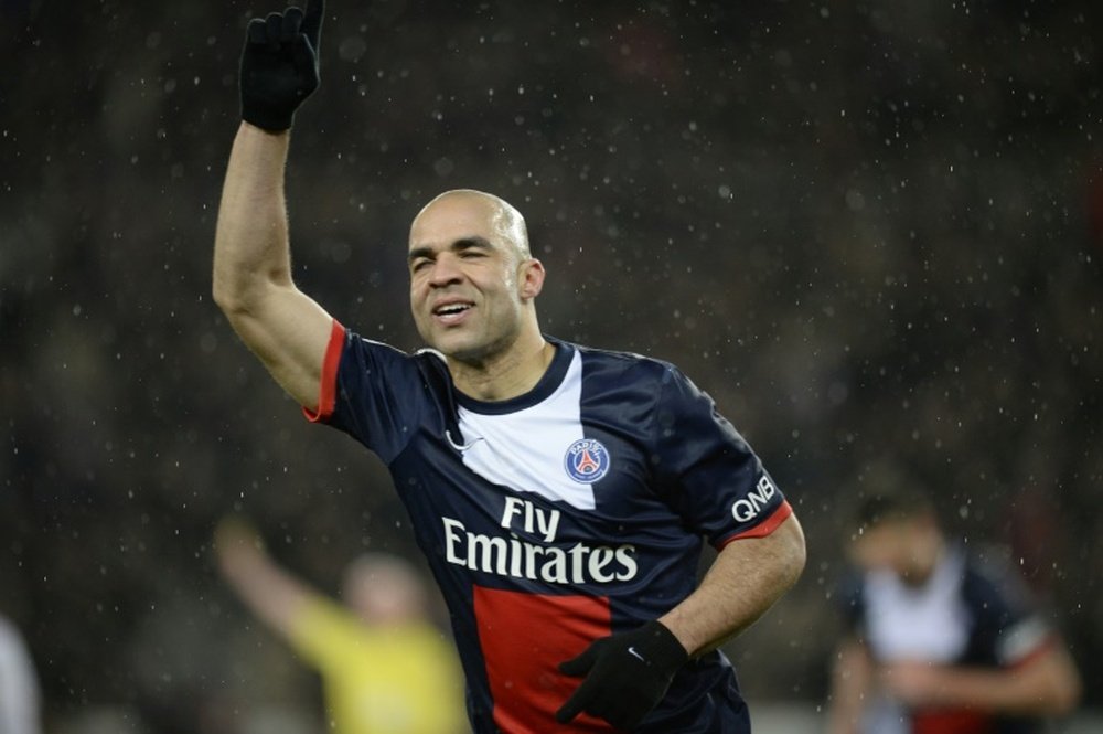 Le défenseur brésilien Alex sous les couleurs du Paris SG, contre Bordeaux le 31 janvier 2014. AFP