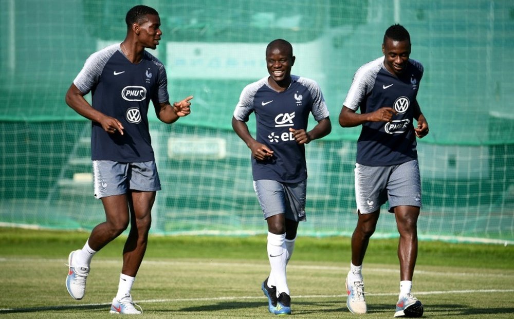 Toda Francia adora a Kanté. AFP