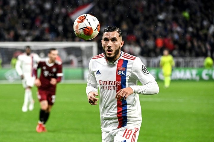 Rayan Cherki renovó por el Olympique de Lyon. AFP