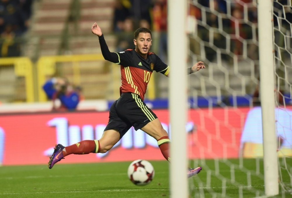 Eden Hazard inscrit le 2e but de la Belgique contre la Bosnie, le 7 octobre 2016. AFP
