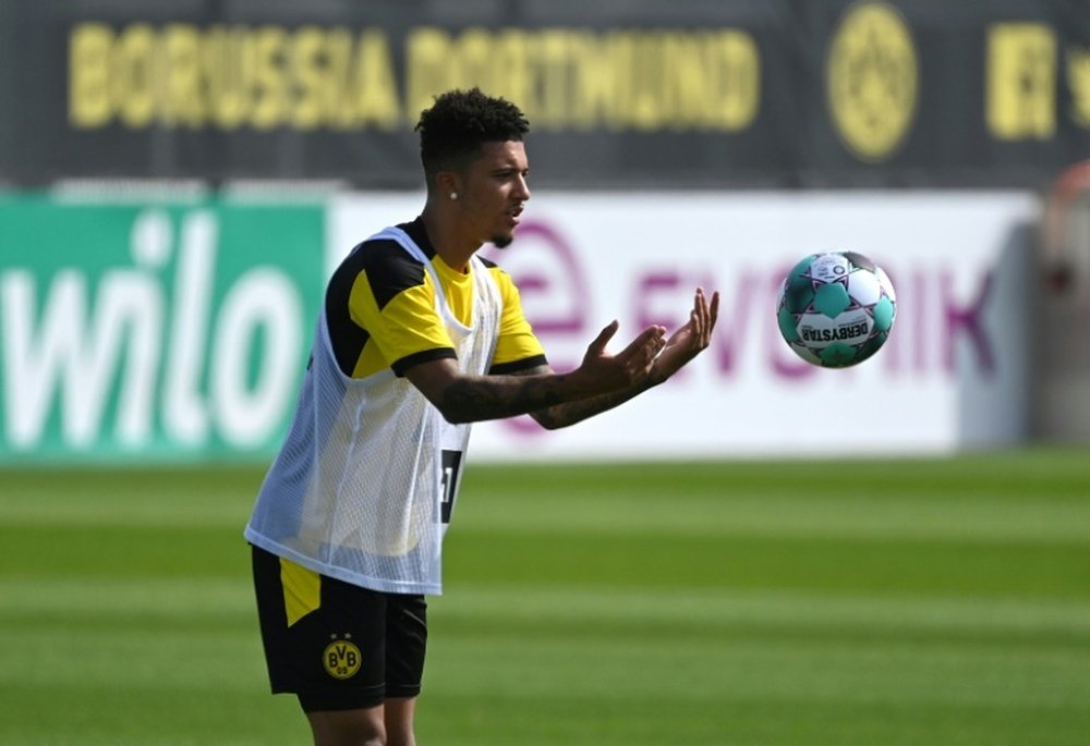 Sancho habló de su futuro como referente para los jóvenes del Borussia. AFP