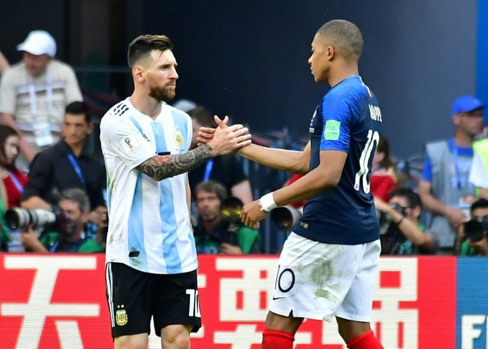 The two top scorers of this WC, face to face. AFP