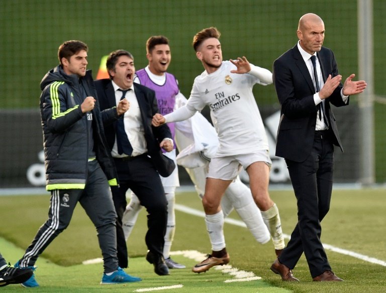 Zidane mandó su apoyo al Castilla. AFP