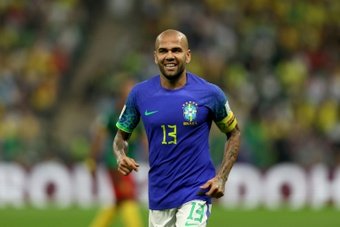 According to 'UOL Esporte', Pumas defender Dani Alves rejected Botafogo's offer after being contacted by the club. His current contract expires in June 2023 but he wants to stay at the Mexican team until then.