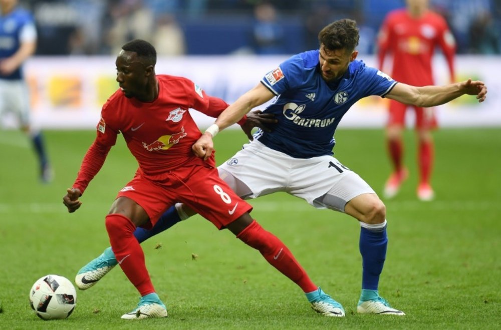Keita sigue en el punto de mira del Liverpool. AFP