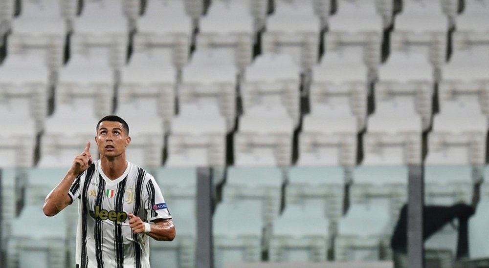 Cristiano Ronaldo encerrou a temporada 2019-20 com 37 gols em 46 jogos. DUGOUT