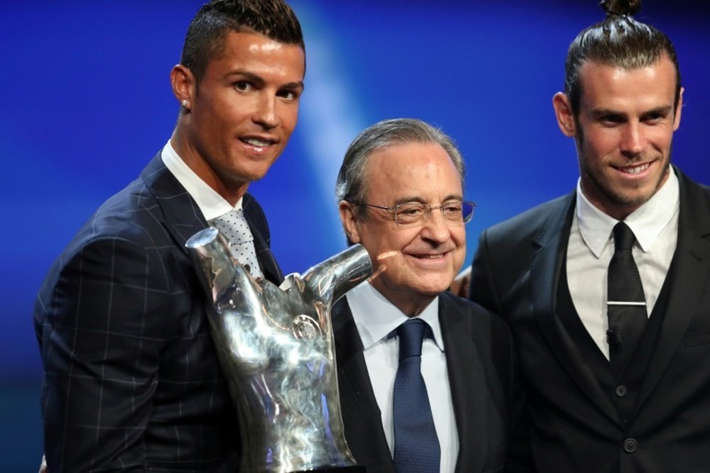 Cristiano Ronaldo, le président du Real Madrid Florentino Perez et Gareth Bale, le 25 août 2016 à Monaco