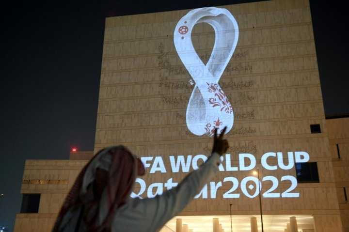 Le Qatar interdit les logos d'imitation du Mondial sur les plaques d'immatriculation. afp