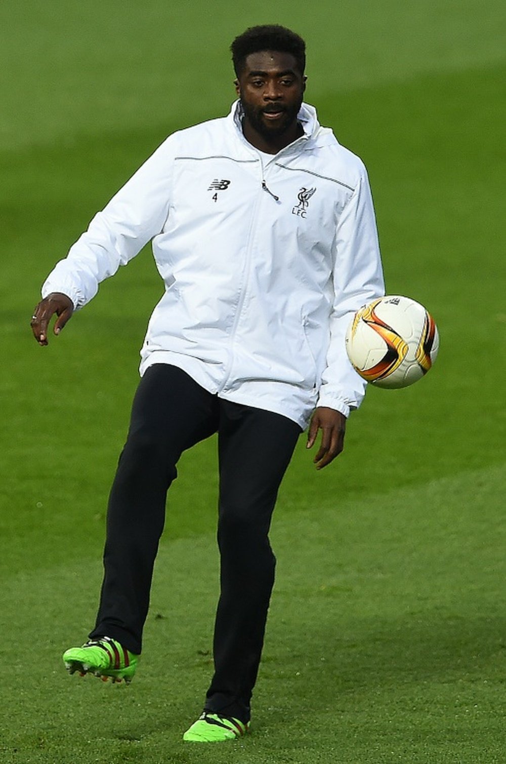Liverpool Kolo Toure is ready to step up to the mark. BeSoccer