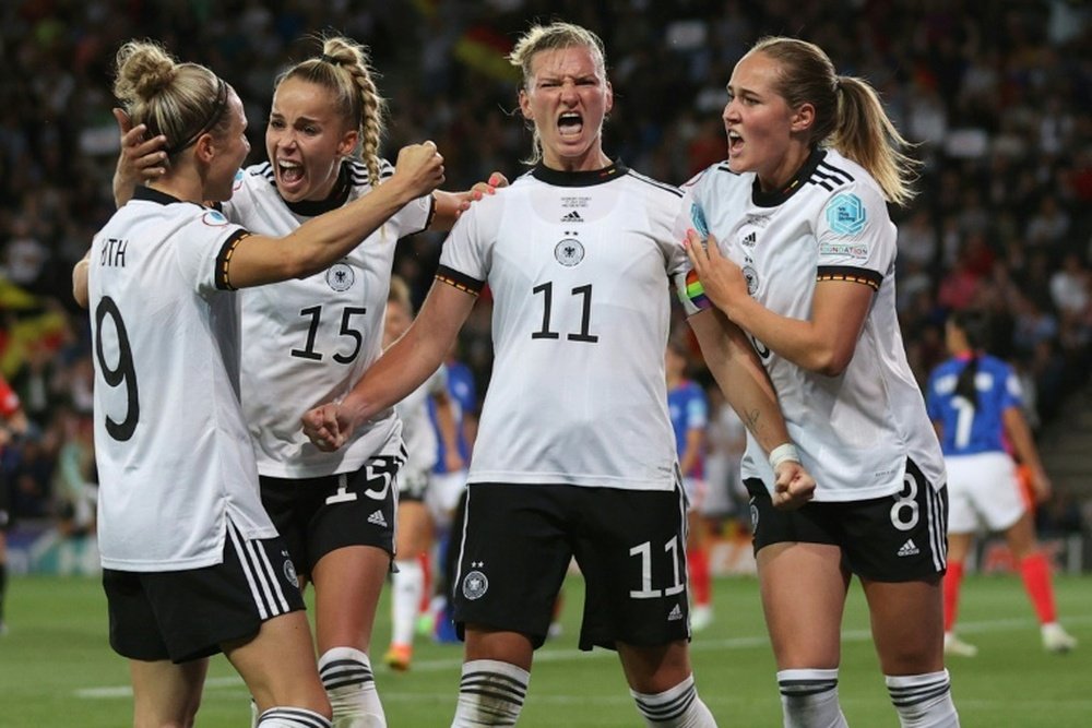 A goleadora alemã, Alexandra Popp na semifinal contra a França.AFP