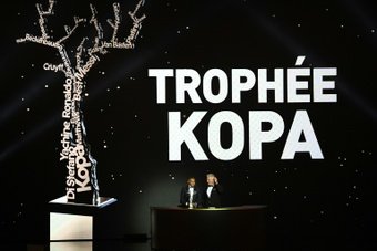 Check out the 10 nominees for the 'France Football' Kopa Trophy for the best young player in the world in the 2022/23 season.