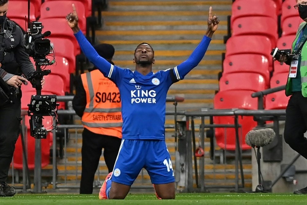 Leicester rejoint Chelsea en finale. AFP