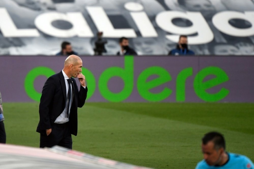 Berbatov salió al paso en defensa de Zidane. AFP