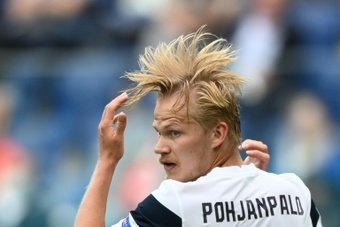 Joel Pohjanpalo's double against Montenegro sees Finland take the lead in their League B group with four points. The Finn's first came after a 15-touch move and the second was an acrobatic finish.