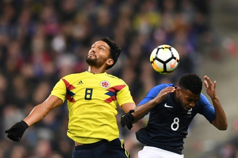 Colombia dio la sorpresa, remontándole un 2-0 a Francia en París. AFP