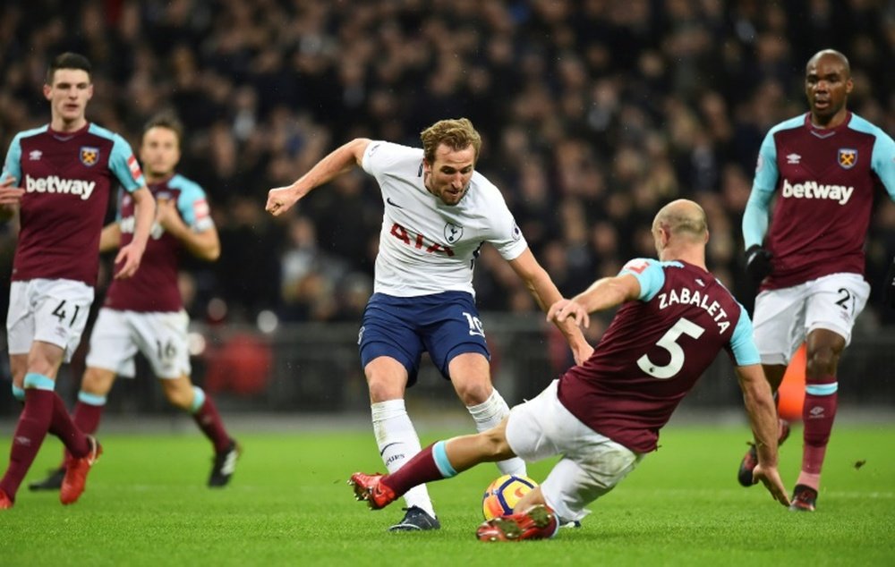 Pablo Zabaleta says West Ham will take confidence from Everton win. AFP