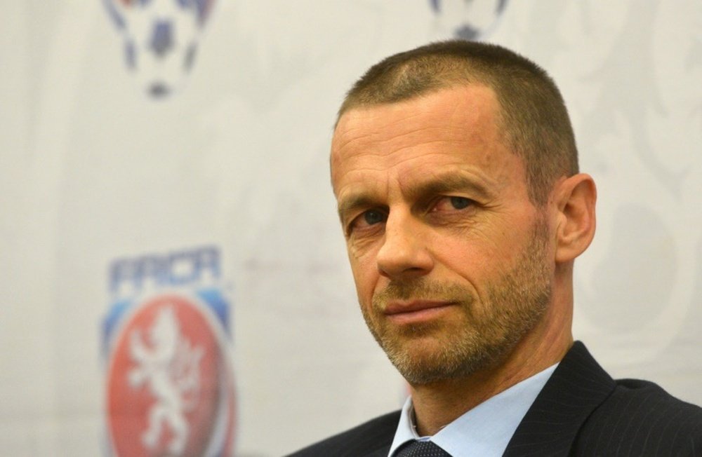 Le président de l'UEFA Aleksander Ceferin, en conférence de presse, le 21 mars 2017 à Prague. AFP